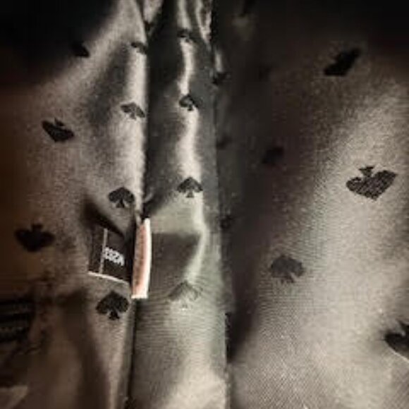 Kate Spade New York Pebbled Leather Crossbody Bag Black | Gold Hardware Detail - Picture 11 of 12